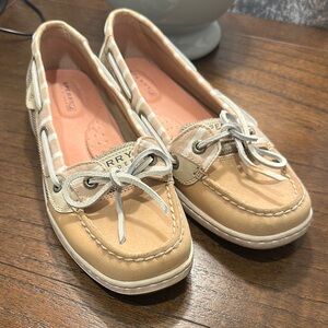 Sperry Women's Cream and Tan Loafers
